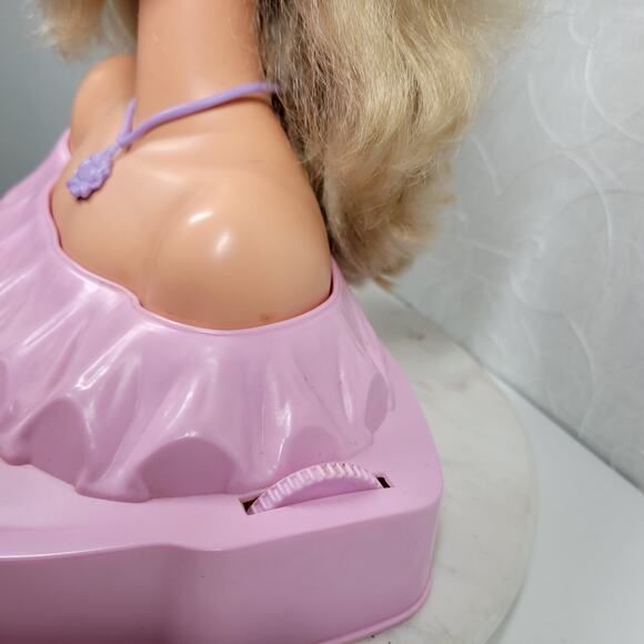 Vtg Barbie Style Me Doll Head Toy 12" Pink Shampoo Bottle Twisting 1983 Mattel - Picture 10 of 16